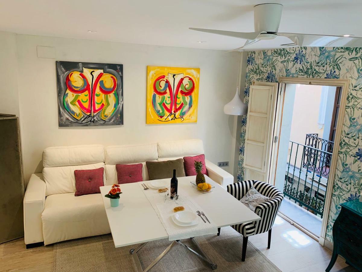 Cathedral Studio, Luxury Studio In Cathedral Area, Parking Optional Sevilha Exterior foto