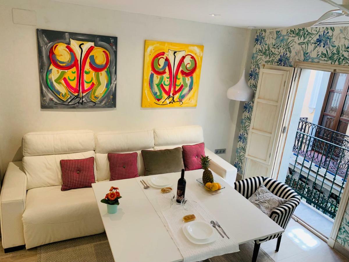 Cathedral Studio, Luxury Studio In Cathedral Area, Parking Optional Sevilha Exterior foto
